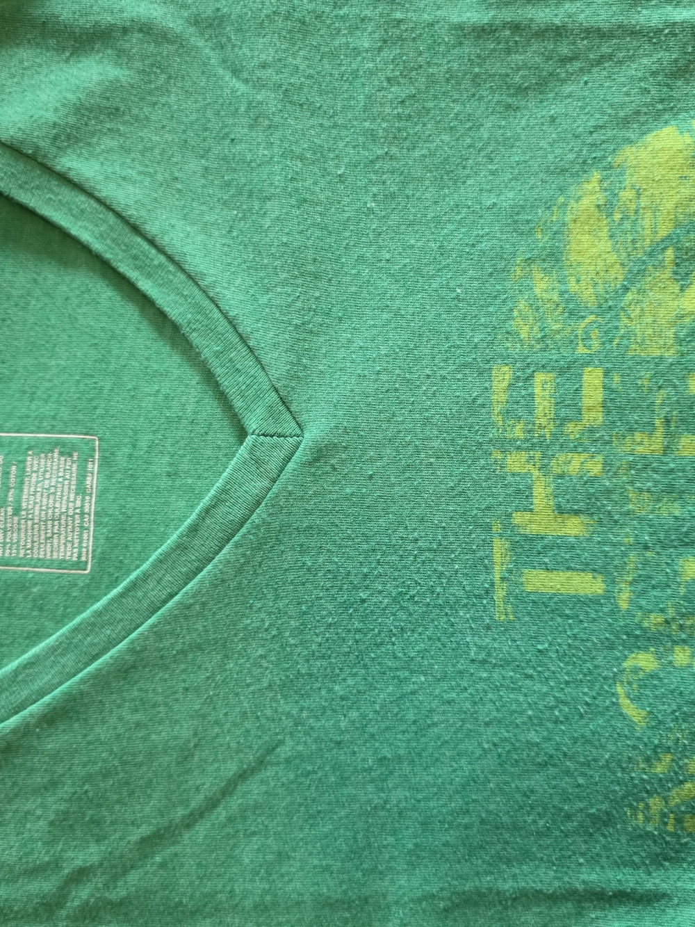 The North Face Green V-Neck Logo Tee - Picture 2 of 4